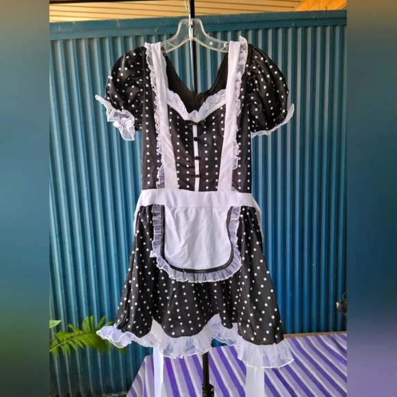 Spirit Frisky French Maid Black and White Halloween Sexy Costume  Size s/m 4-8 - Picture 3 of 14